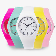 Load image into Gallery viewer, Women Cream Color Watch