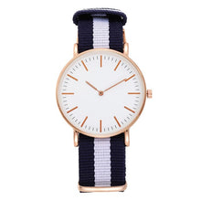 Load image into Gallery viewer, Popular Fashion Casual Women&#39;s Wrist Watch
